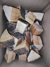 Carregar imagem no visualizador da galeria, Madeira para defumação - Cerejeira e Pessegueiro - secretflavor